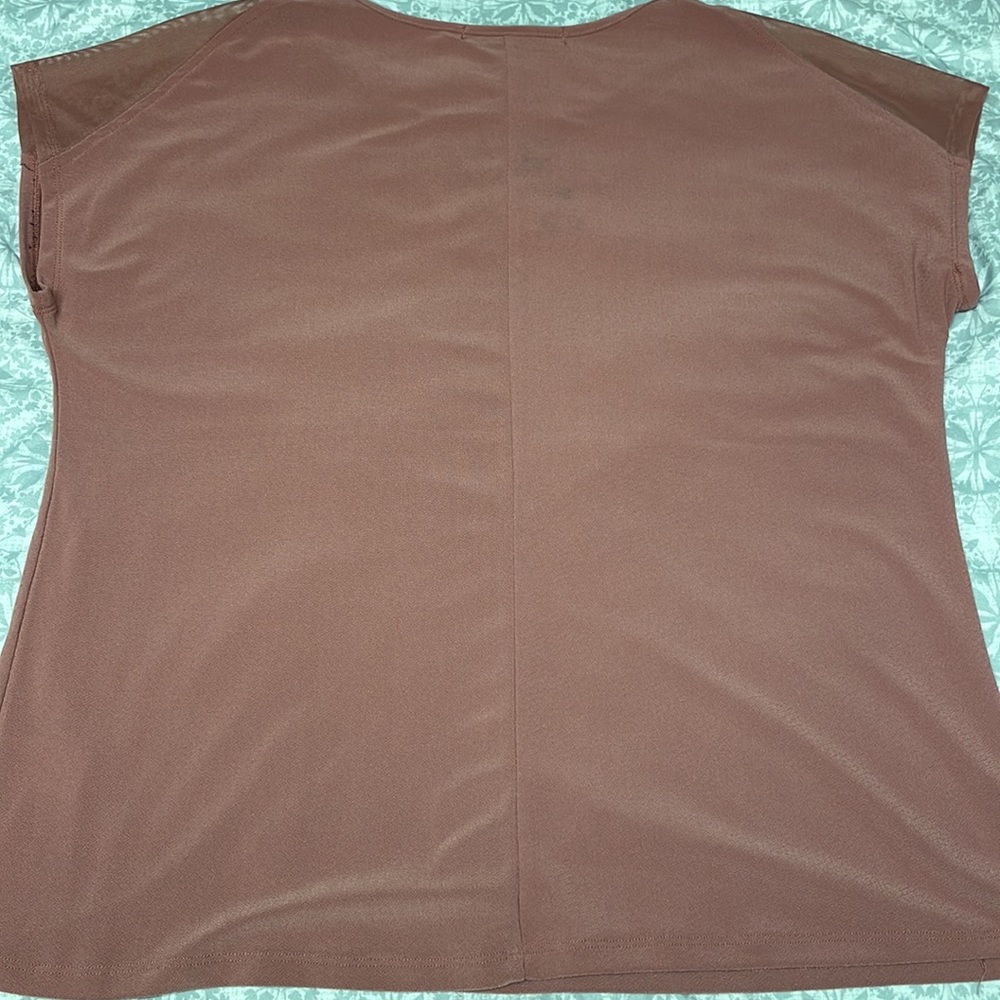 Pink blouse - Picture 7 of 7
